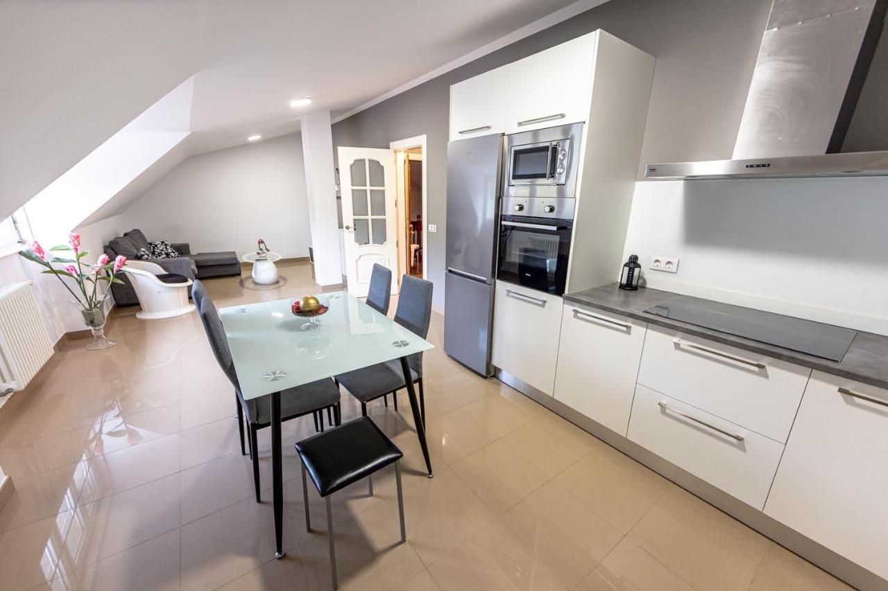 Apartamento Ponte Camariñas Esterno foto